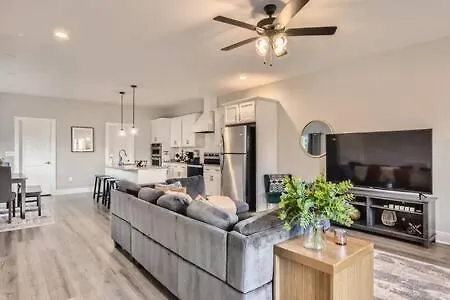 New Build 5 Min To Broadway Sleeps 10 Villa Nashville 0*,